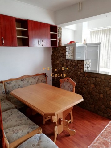 apartament-3-camere-podu-ros-11